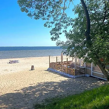 Sea View House *